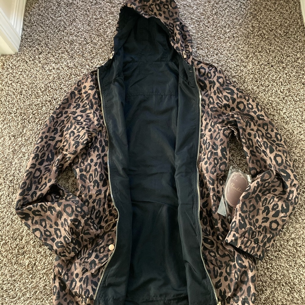Reversible Leopard Jacket - Picture 4 of 5